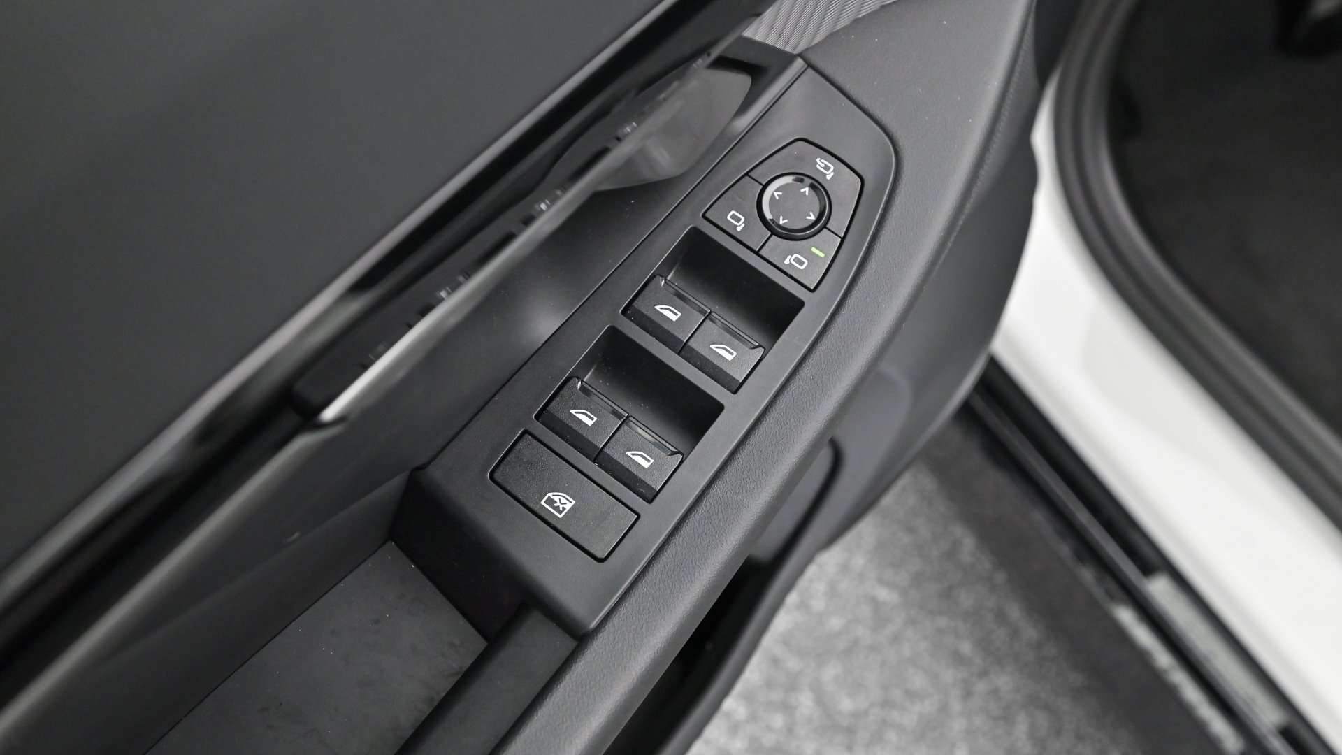 BMW Série 5 530e XDrive - 2024 - Joinsteer - #19