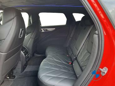 BMW XM Prof. 50e — photo 14