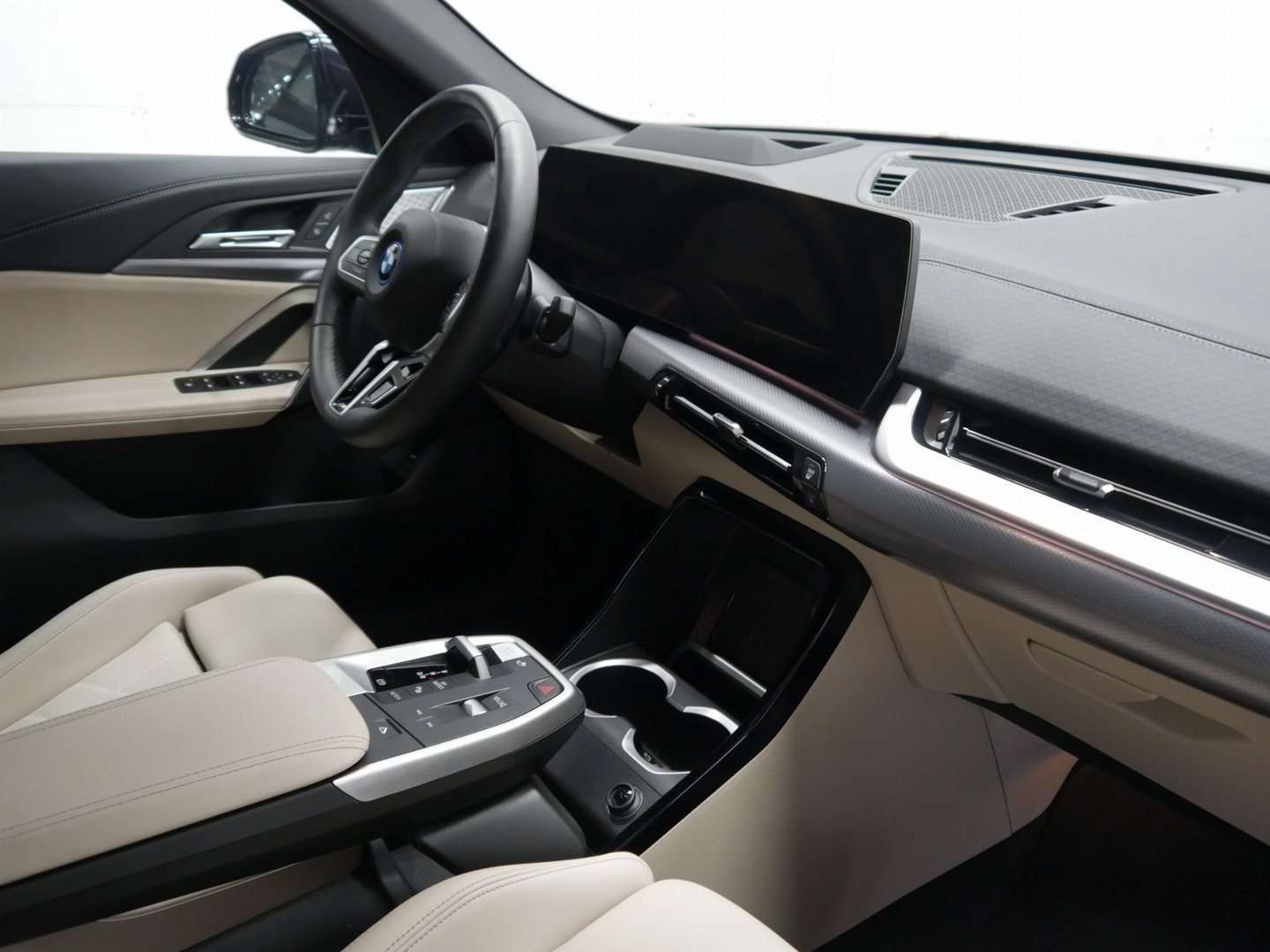 BMW IX2 M Sport PRO EDrive20 - 2024 - Joinsteer - #4