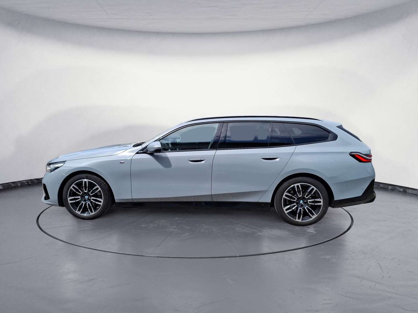 BMW Série 5 Touring M Sport 520d XDrive - 2024 - Joinsteer - #2