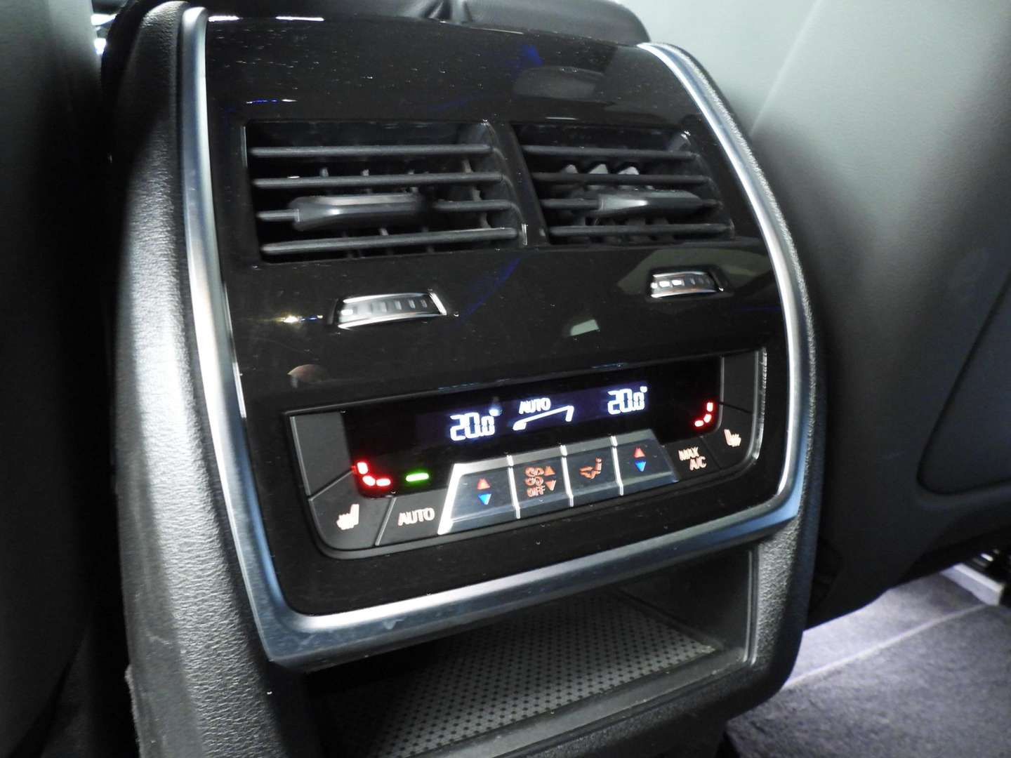 BMW XM M Sport 50e - 2024 - Joinsteer - #15