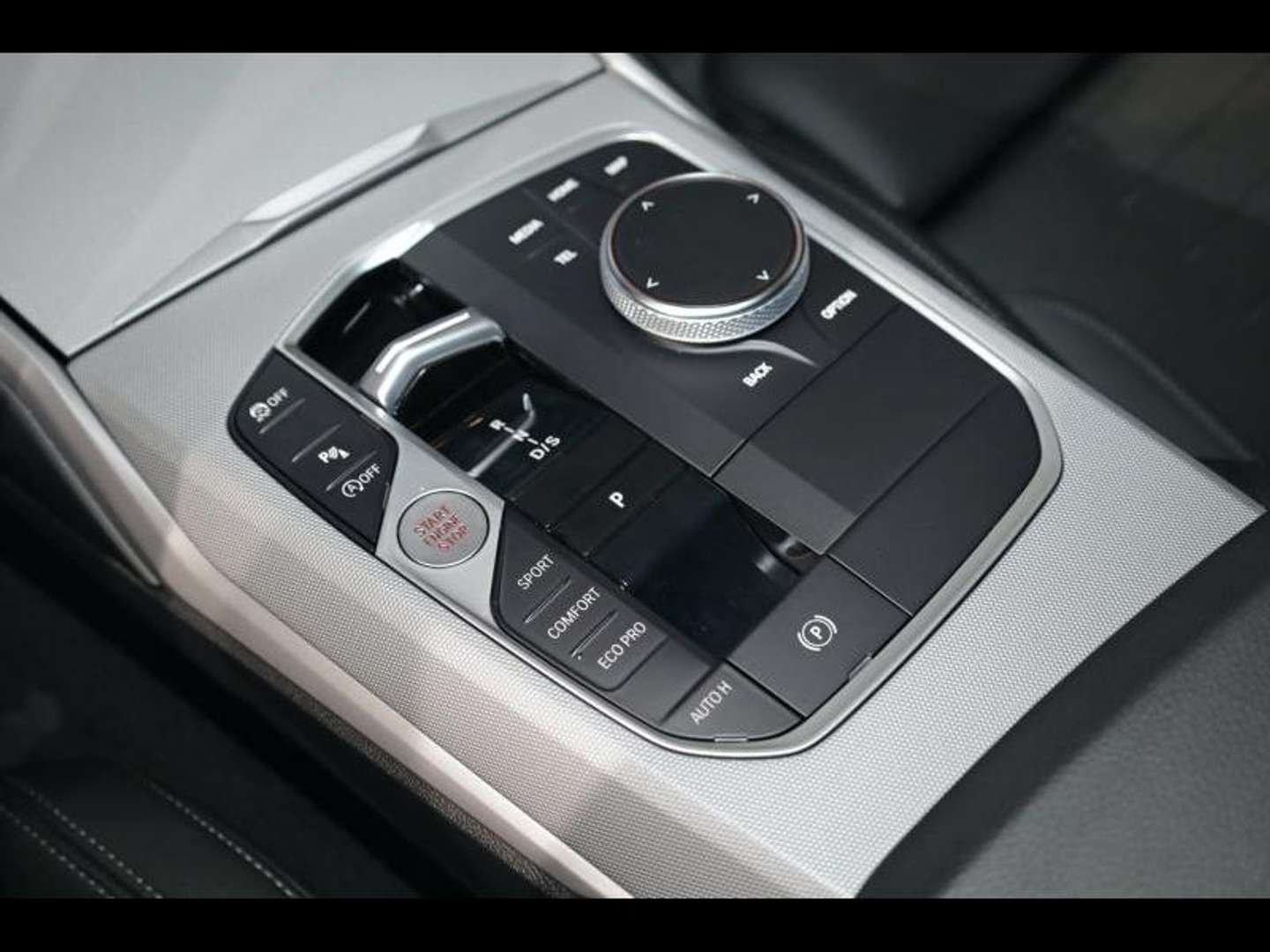 BMW Série 3 Touring 318i - 2023 - Joinsteer - #9
