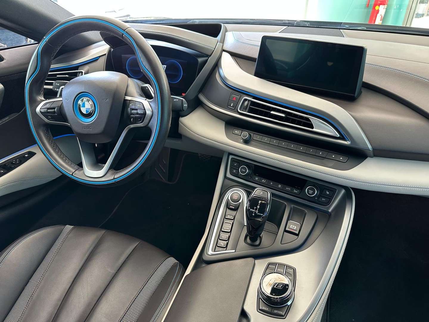 BMW I8 Coupé 1.5 - 2019 - Joinsteer - #10