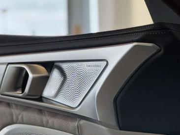 BMW M8 Competition — photo 14