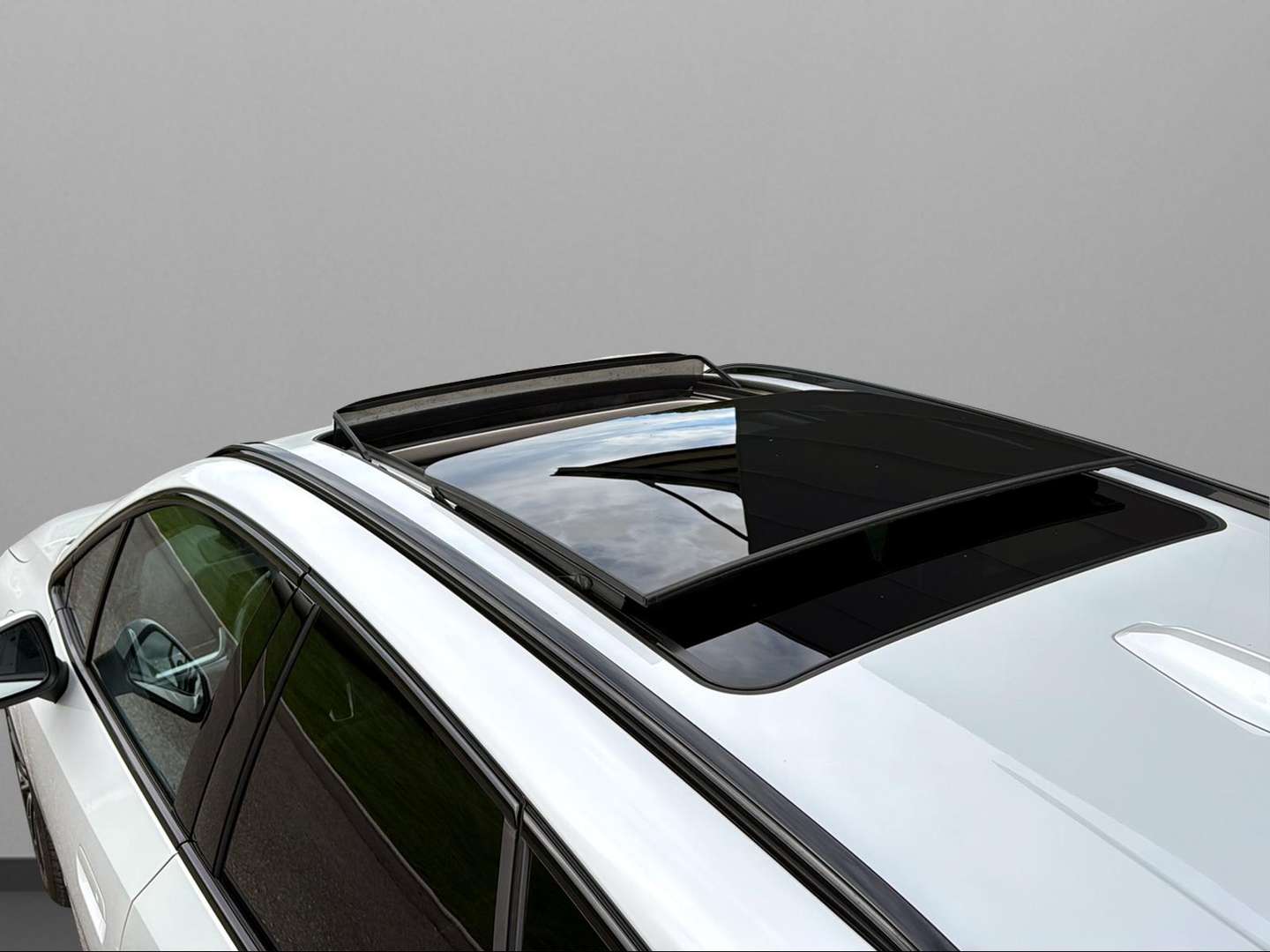 BMW Série 2 Luxury Line 230e XDrive - 2022 - Joinsteer - #4