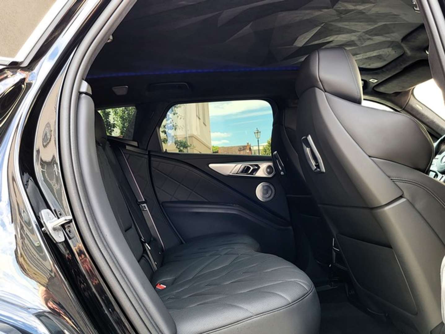 BMW XM B&W XDrive - 2023 - Joinsteer - #28