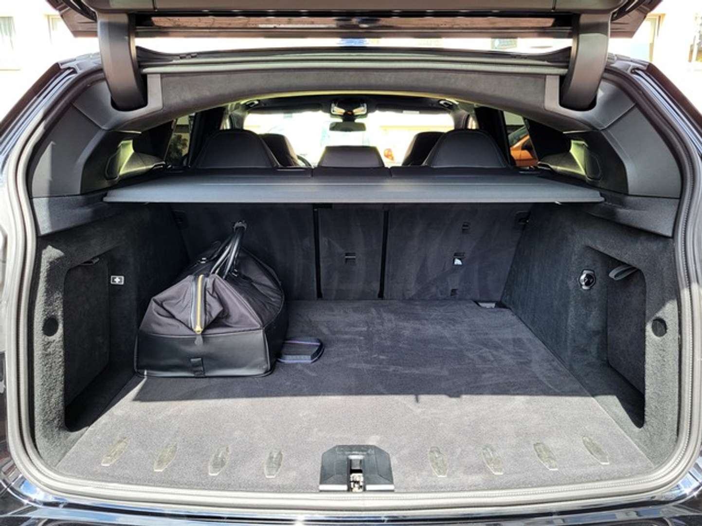 BMW XM B&W XDrive - 2023 - Joinsteer - #29