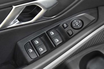 BMW Série 3 330e XDrive — photo 17