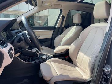 BMW X1 XLine SDrive20d — photo 12