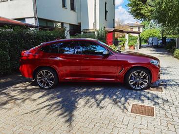 BMW X4 M40d — photo 4