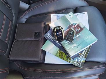 BMW X4 M40d — photo 15