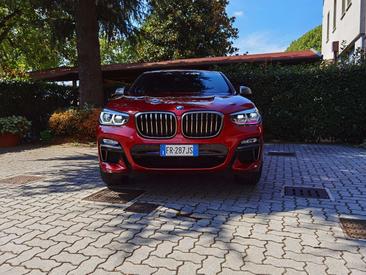 BMW X4 M40d — photo 17