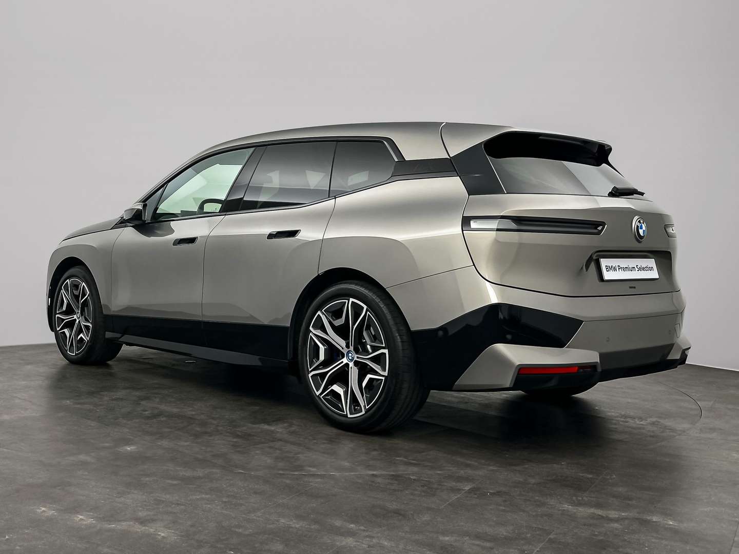 BMW IX High Executive XDrive40 - 2023 - Joinsteer - #3