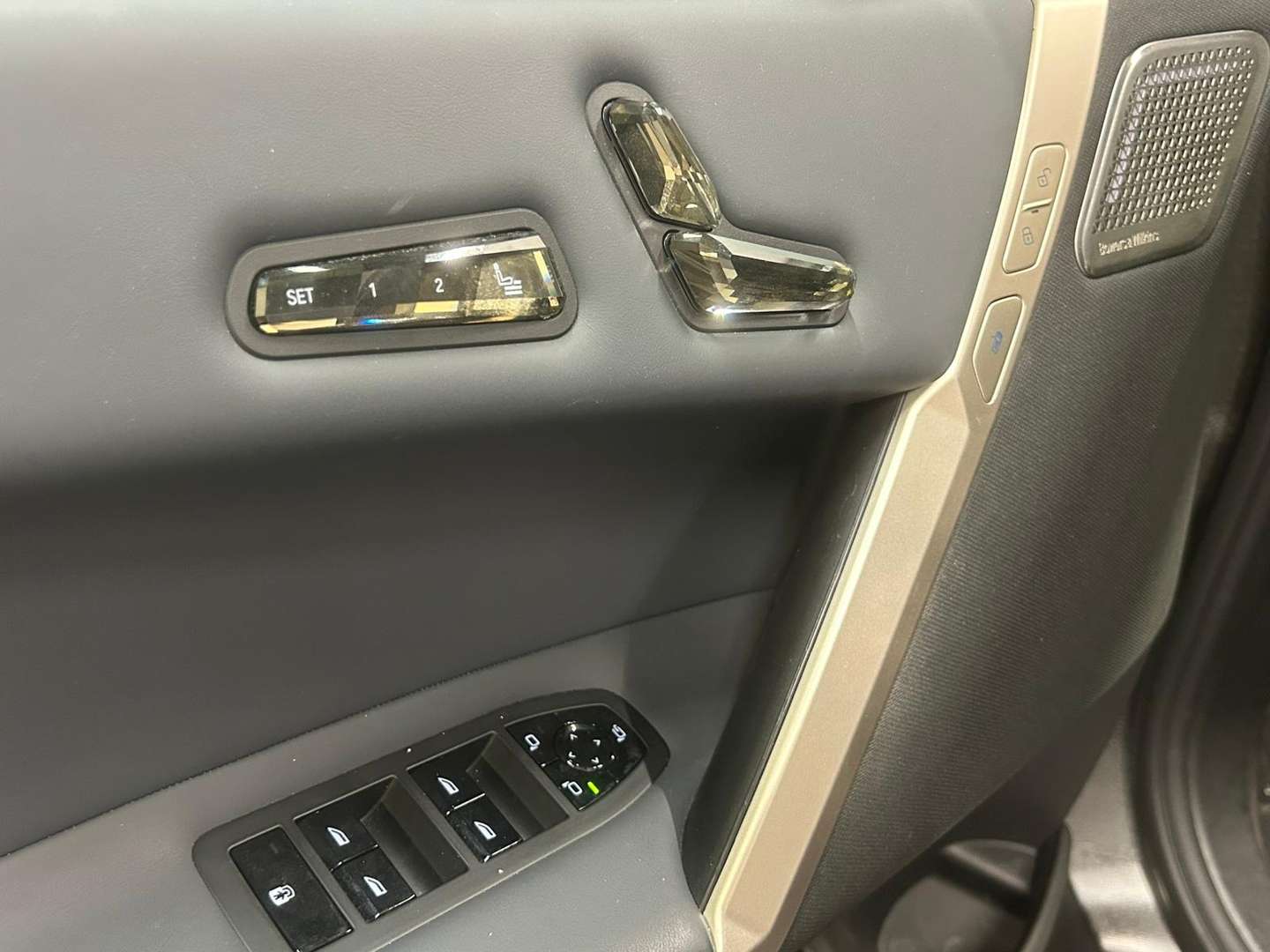 BMW IX M60 High Executive Électrique - 2023 - Joinsteer - #9