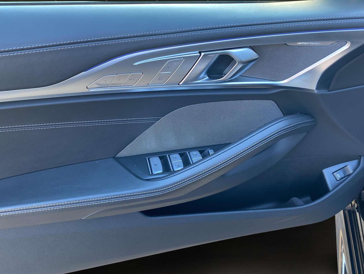 BMW Série 8 M850i XDrive - 2023 - Joinsteer - #4