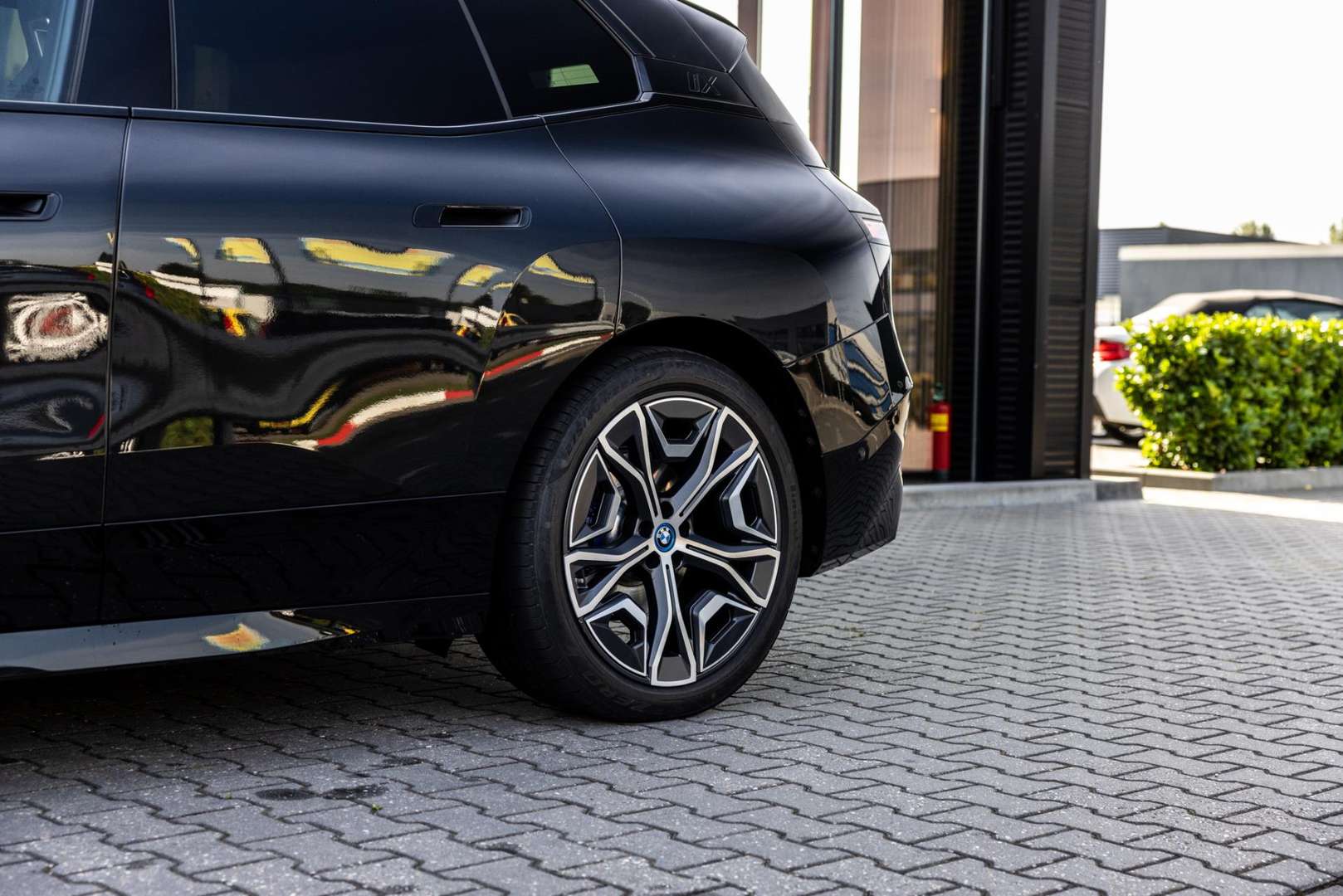 BMW IX High Executive XDrive40 - 2022 - Joinsteer - #4