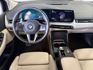 BMW 218d Active Tourer Leder 218d — photo 12