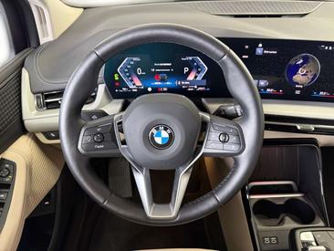 BMW 218d Active Tourer Leder 218d — photo 13