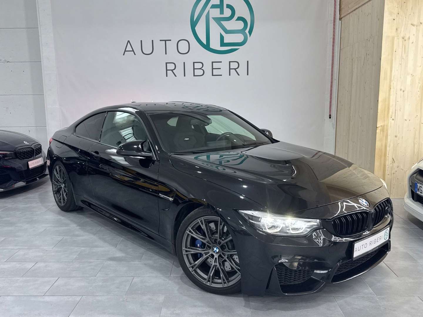 BMW M4 Coupé Harman Kardon M-Performance - 2019 - Joinsteer - #1