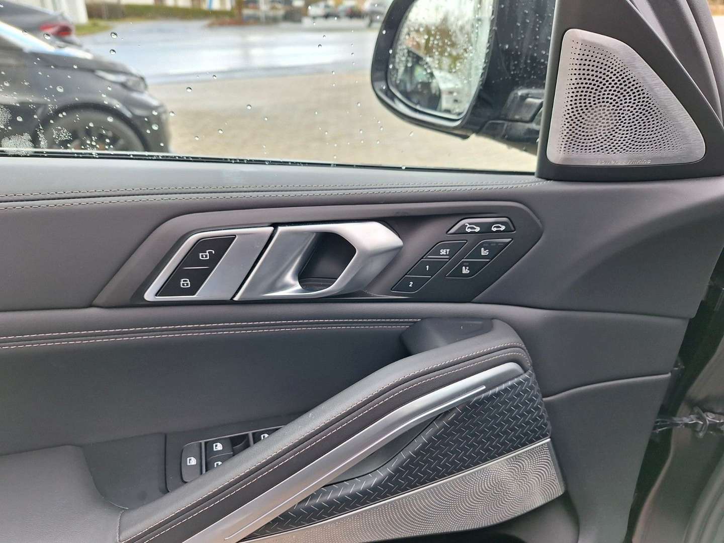 BMW X6 M50 Black Vermilion M50 I - 2022 - Joinsteer - #8