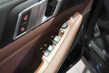 BMW X5 XDrive30d — photo 25