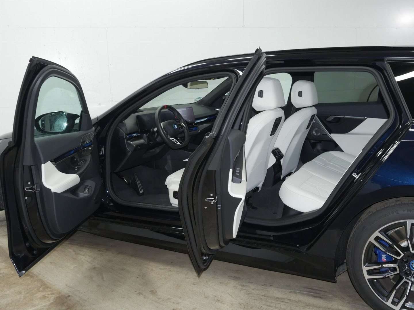 BMW I5 Touring Driving Assistant Pro M60 XDrive - 2025 - Joinsteer - #10