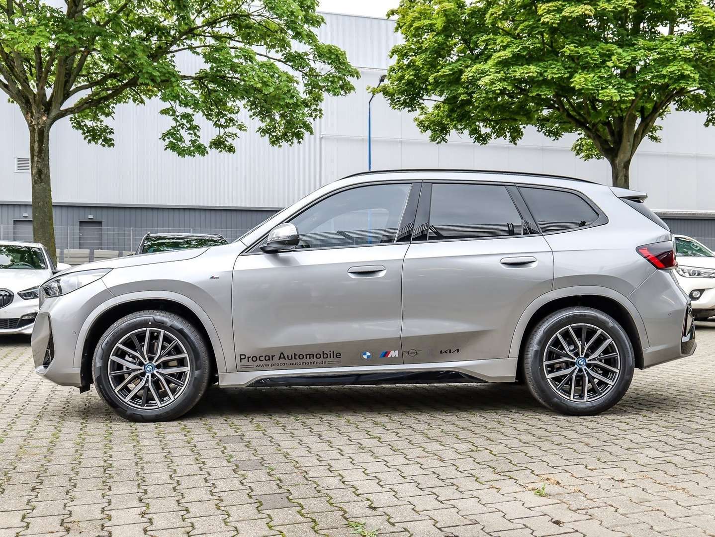 BMW IX1 M Sport EDrive20 - 2025 - Joinsteer - #3