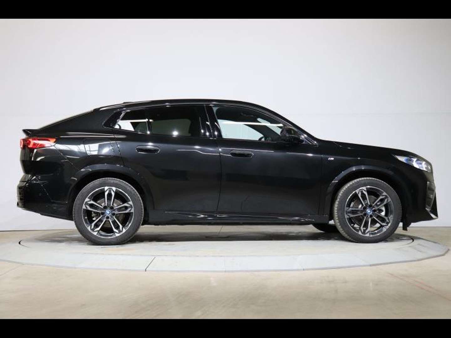 BMW IX2 XDrive 30 - 2024 - Joinsteer - #3