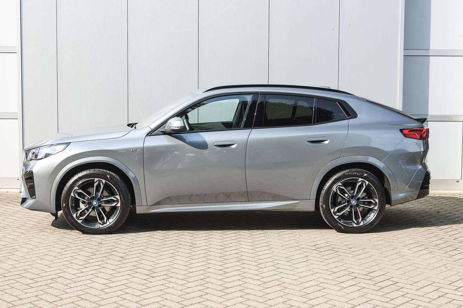 BMW IX2 M Sport EDrive20 - 2025 - Joinsteer - #7