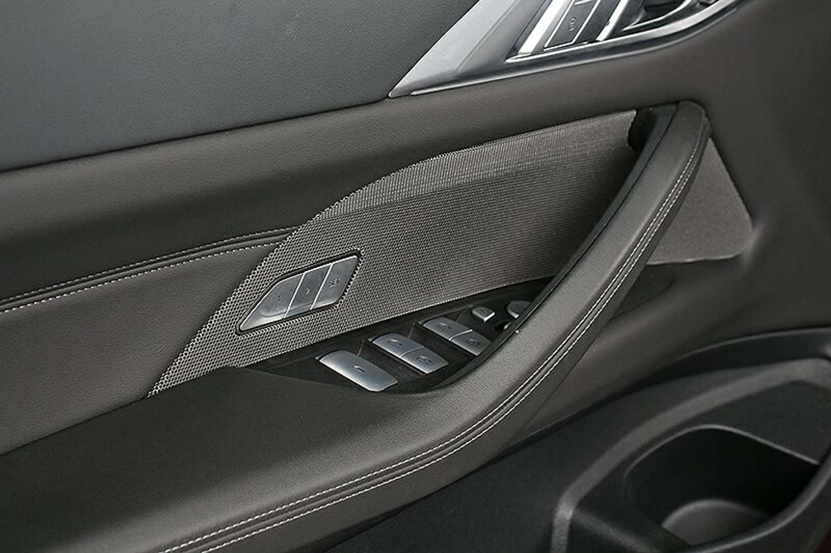 BMW M4 Cabriolet Individual M4 XDrive - 2024 - Joinsteer - #17