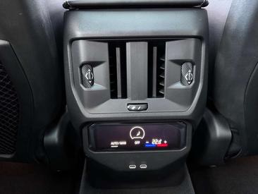 BMW X3 Harman Kardon M50 — photo 12