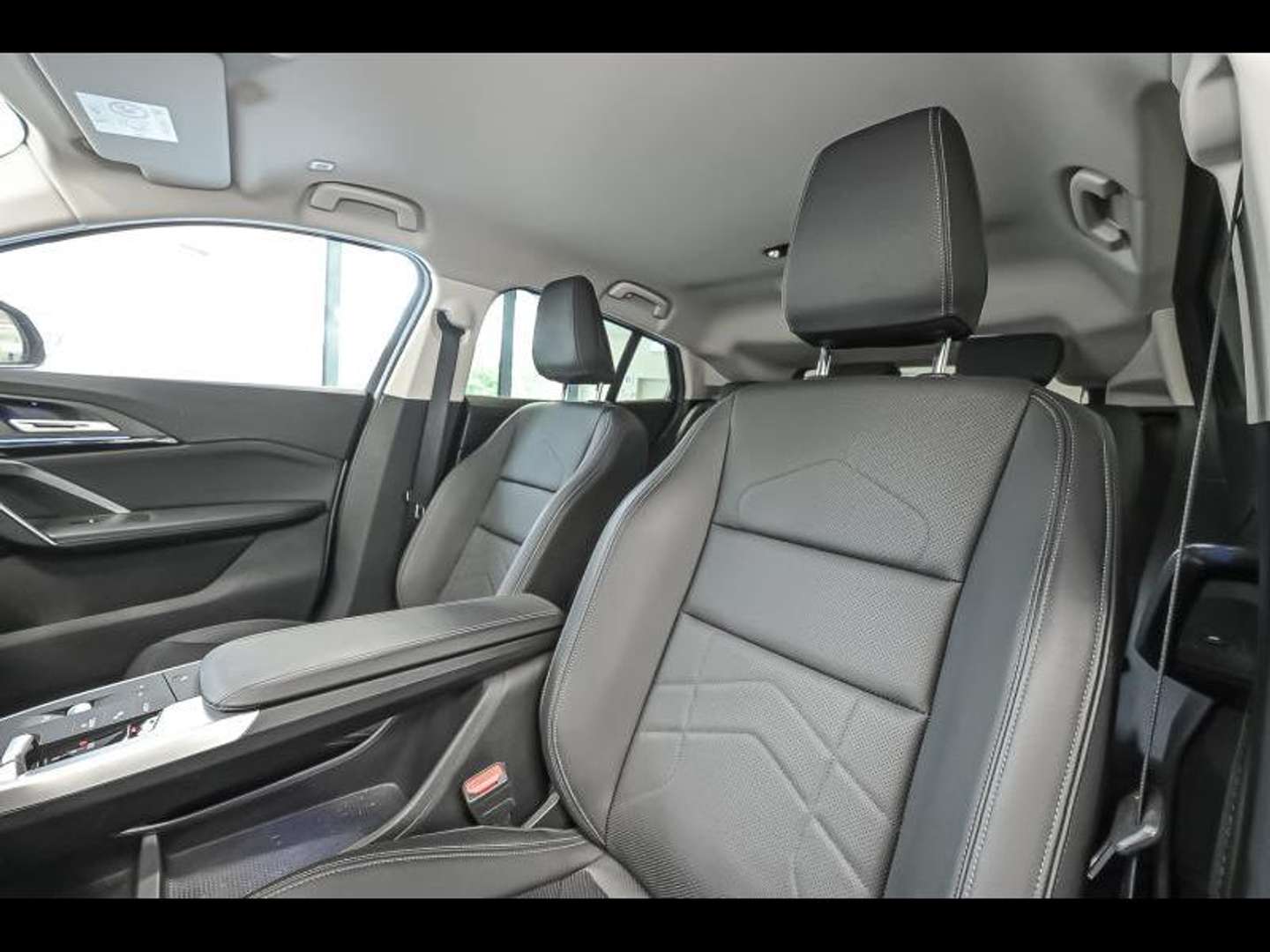 BMW IX2 XDrive30 - 2024 - Joinsteer - #10