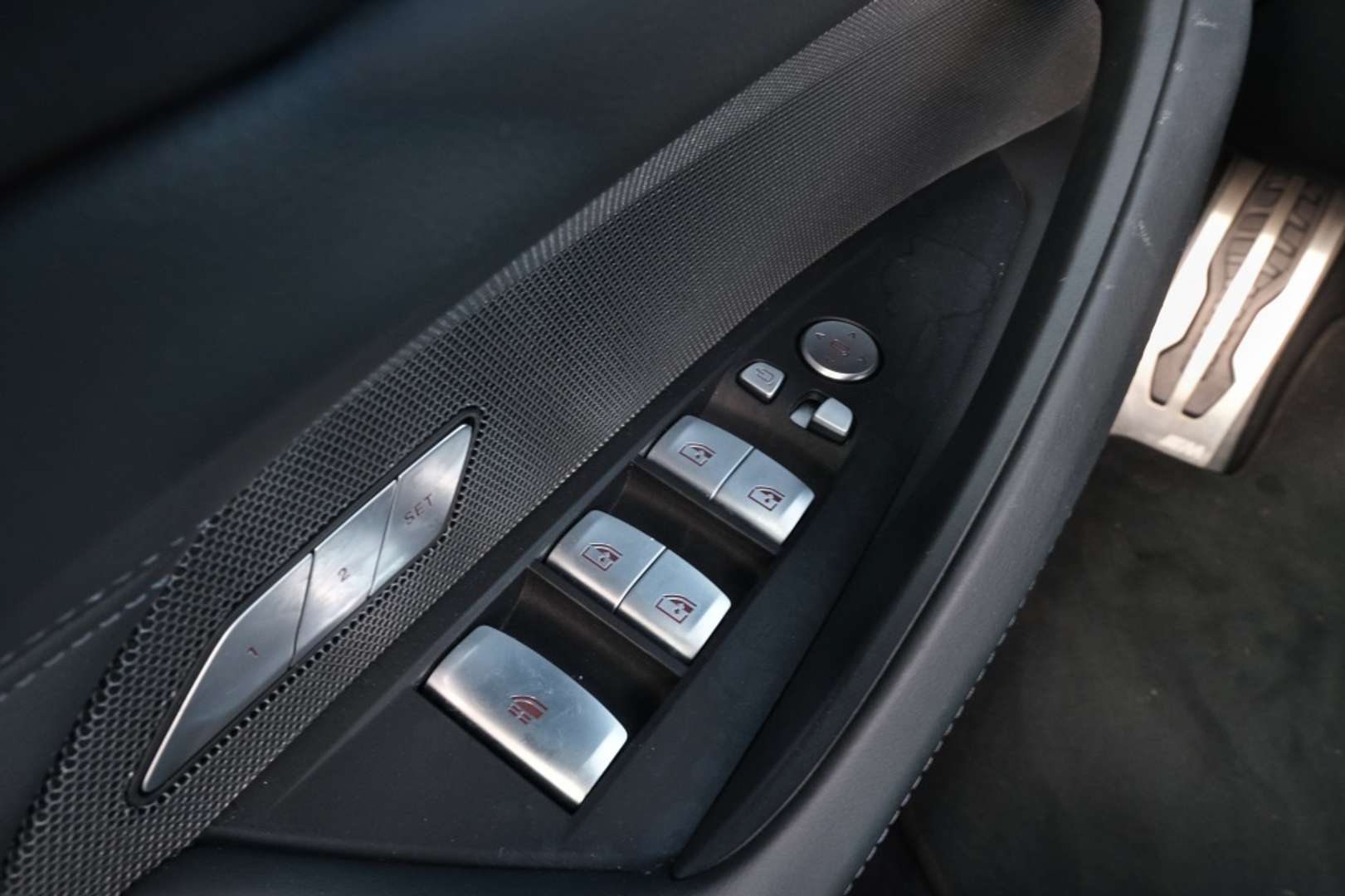 BMW M4 Cabriolet RACE TRACK PAC XDrive Competition - 2024 - Joinsteer - #25