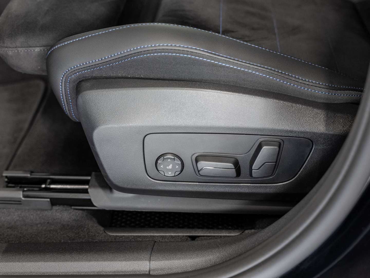 BMW X2 M 35i XDrive - 2024 - Joinsteer - #21