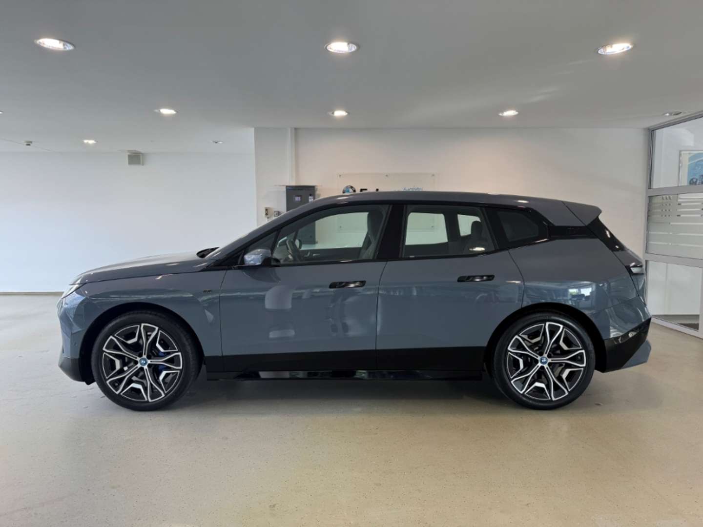 BMW IX M60 Luxe Électrique - 2023 - Joinsteer - #5