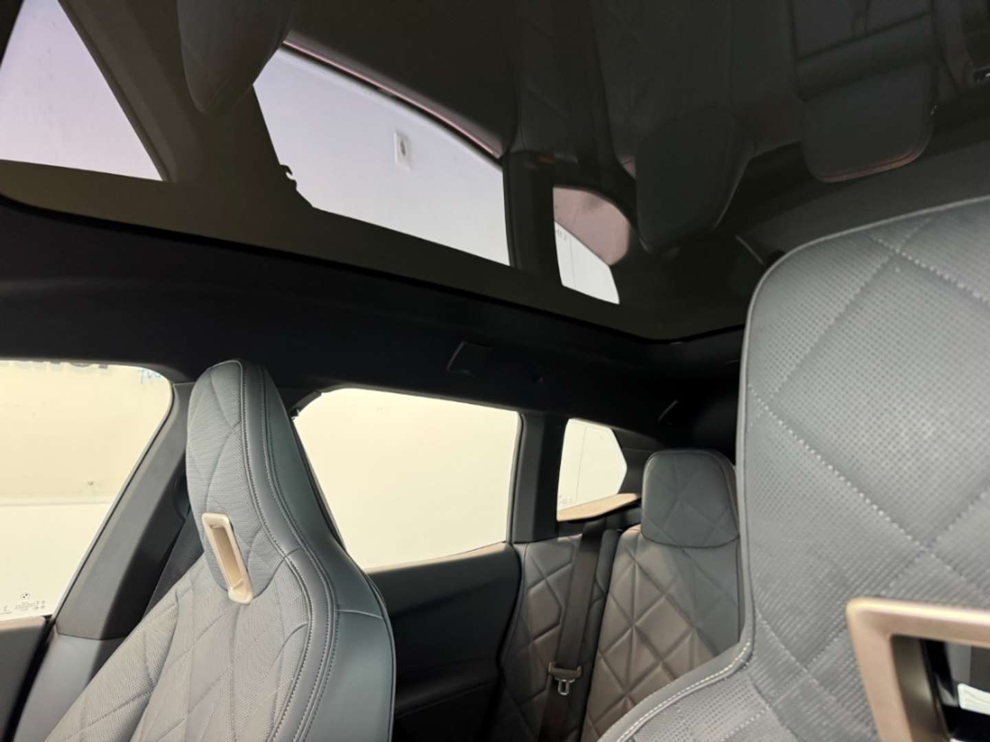 BMW IX M60 Luxe Électrique - 2023 - Joinsteer - #9