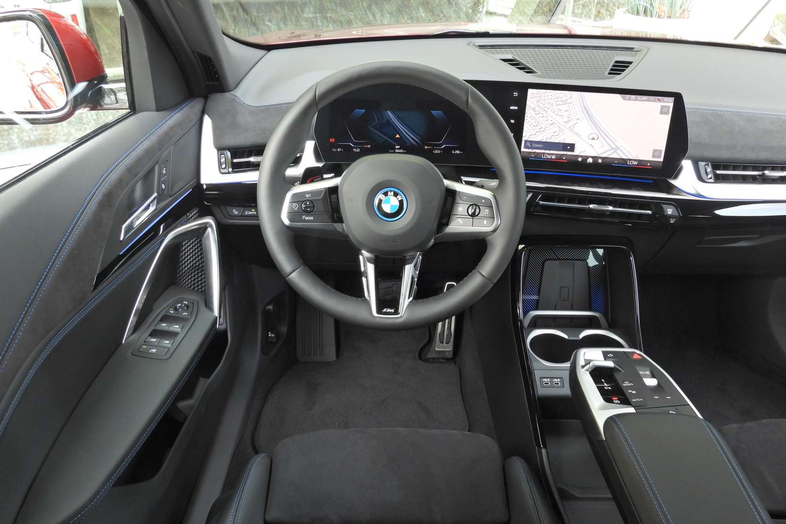 BMW IX2 M Sport EDrive20 - 2024 - Joinsteer - #2