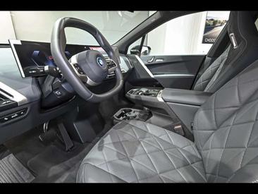 BMW IX XDrive50 — photo 2