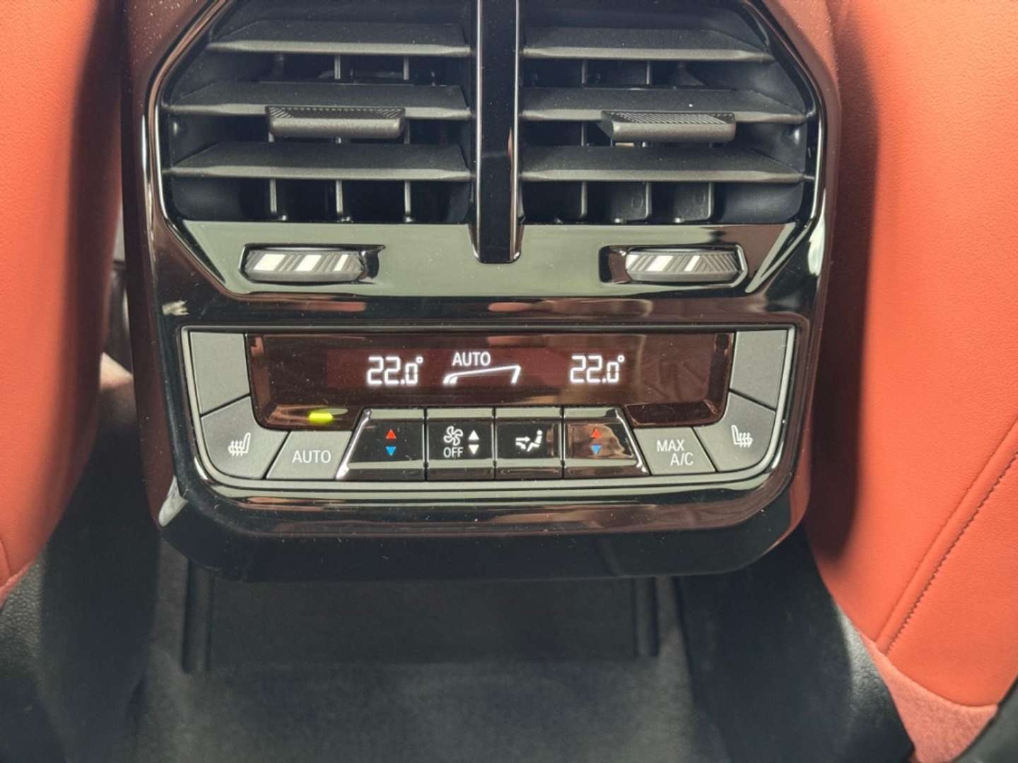 BMW IX M60 B&W M60 XDrive - 2024 - Joinsteer - #16