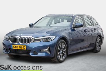 BMW Série 3 Touring 330e XDrive — photo 34