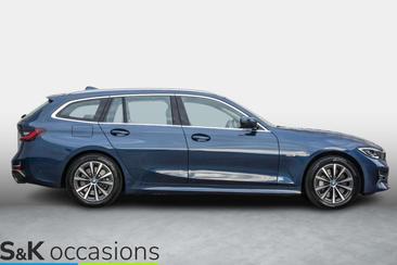 BMW Série 3 Touring 330e XDrive — photo 36