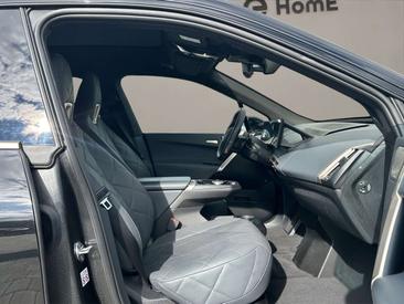 BMW IX M60 XDrive — photo 12
