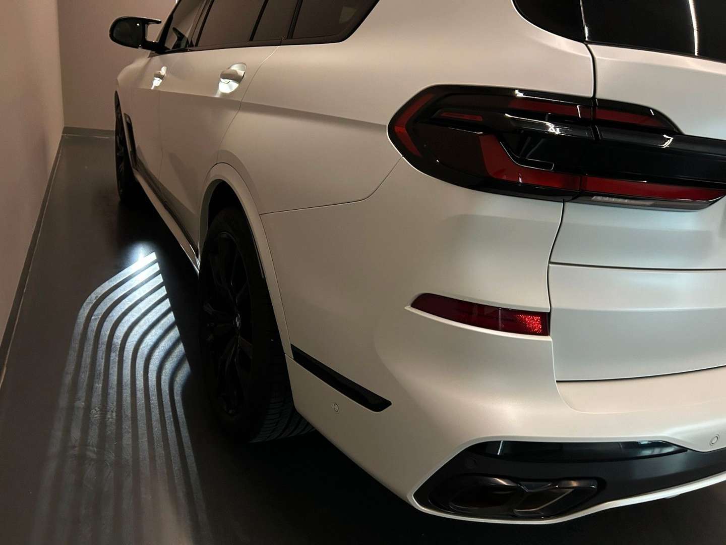 BMW X7 Exklusive M60 - 2023 - Joinsteer - #17