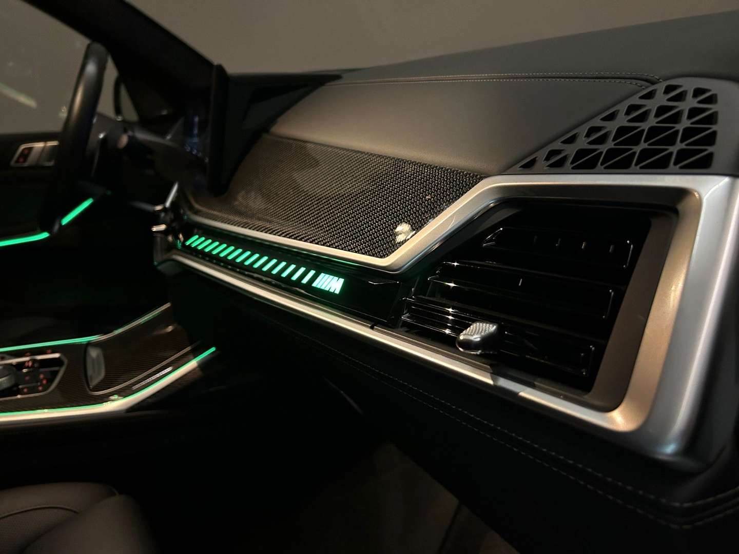 BMW X7 Exklusive M60 - 2023 - Joinsteer - #25