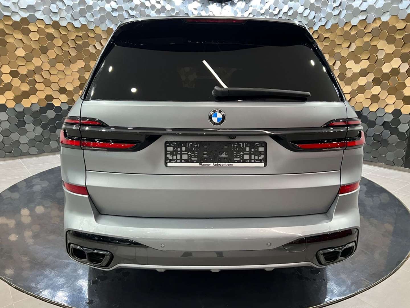 BMW X7 M60 - 2024 - Joinsteer - #2