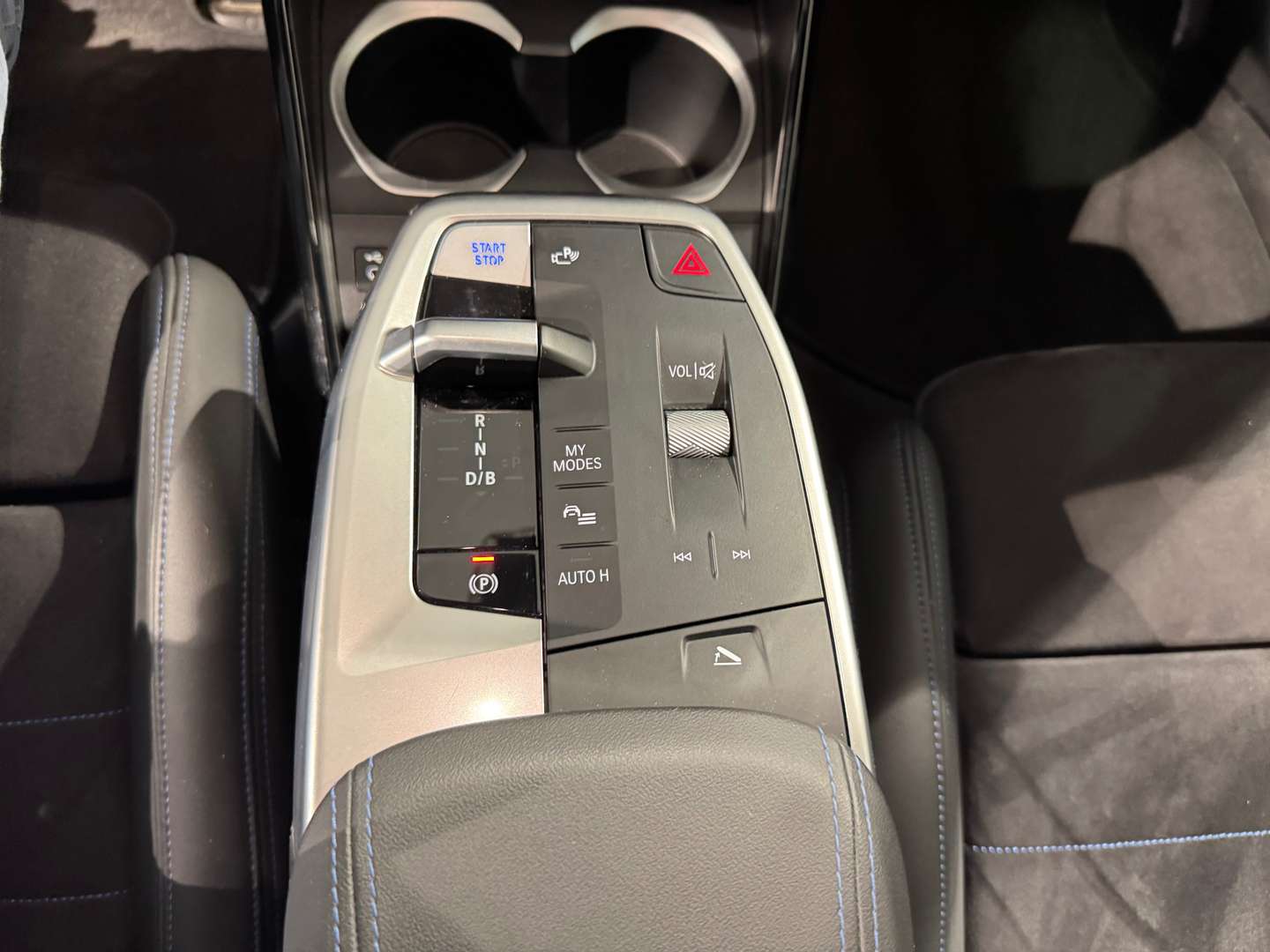 BMW IX2 XDrive30 - 2024 - Joinsteer - #17