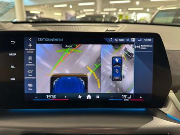BMW IX2 XDrive30 — photo 20