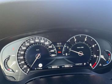 BMW Série 5 520d XDrive — photo 17