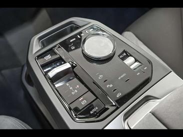 BMW IX XDrive60 — photo 6