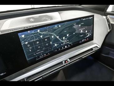 BMW IX XDrive60 — photo 8